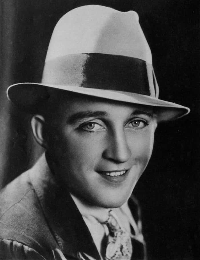 Bing Crosby Debuts on the Radio